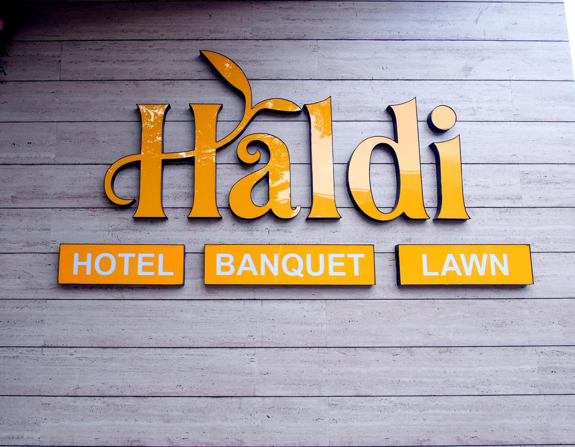 Hotel Haldi Nashik Exterior photo